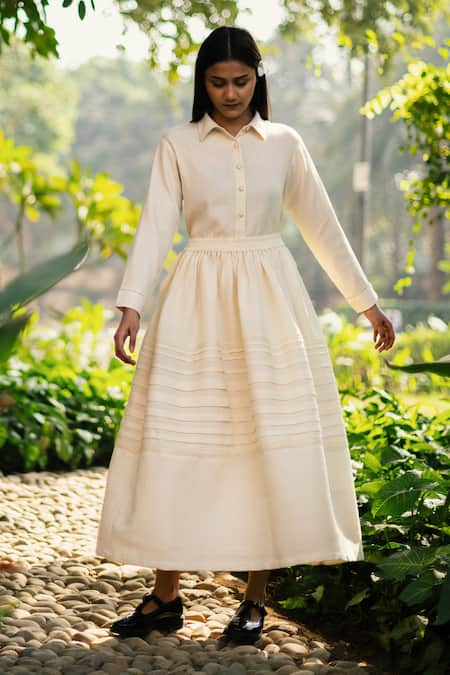 RAAS LIFE Misha Plain Shirt With Pintucked Skirt 