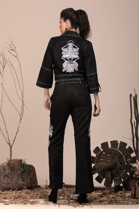 Beejoliyo Embroidered Black Crop Jacket & Pant Set 