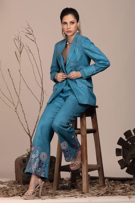 Shop_Beejoliyo_Blue Suede Embroidery Sweetheart Neck Teal Blazer And Pant Set 