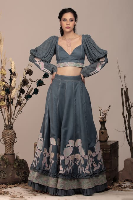 BEEJOLIYO Embroidered Layered Lehenga Set 