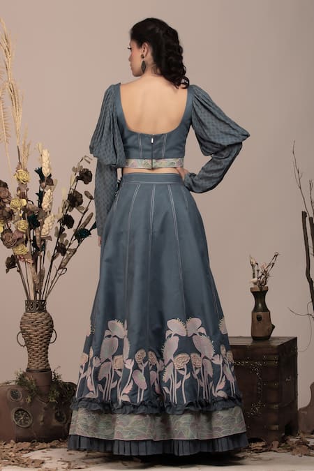 Shop Beejoliyo Gray Cotton, Suede Embroidery Sweetheart Neck Grey Layered Lehenga And Blouse Set at Aza Fashions Shop_Beejoliyo_Gray Cotton, Suede Embroidery Sweetheart Neck Grey Layered Lehenga And Blouse Set _at_Aza_Fashions