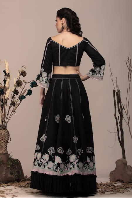 Shop_Beejoliyo_Black Cotton, Suede Applique, Embroidery V-neck Floral Lehenga Set _at_Aza_Fashions