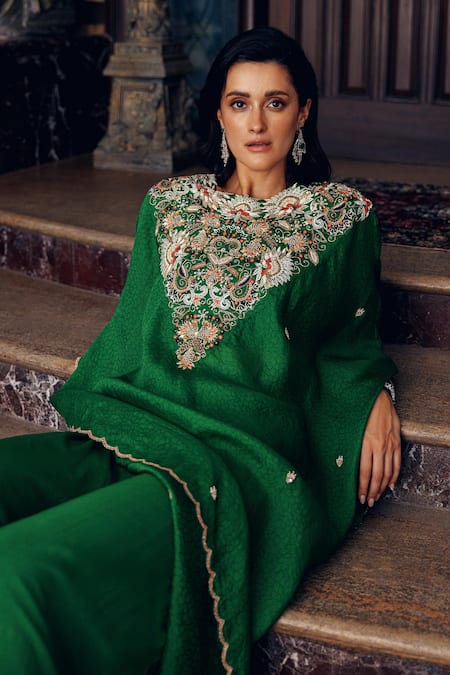 Khushboo Bagri_Green Crepe, Jacquard Floral Cape Set _Online_at_Aza_Fashions