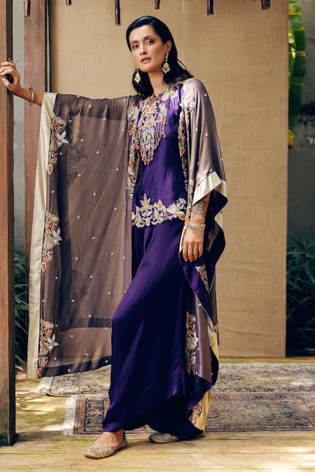 Khushboo Bagri Floral Embroidered Cape & Pant Set 