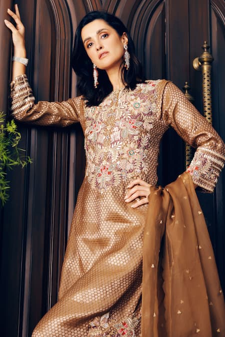 Khushboo Bagri Brown Zardozi Embroidered Kurta Set 