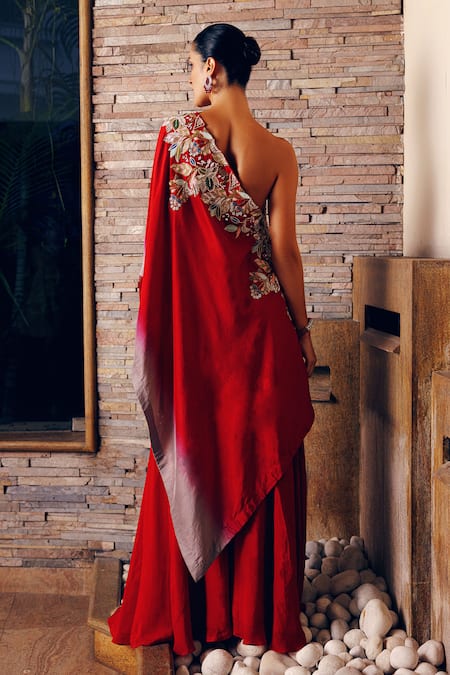 Khushboo Bagri Floral Zardozi Asymmetric Tunic & Pant Set 