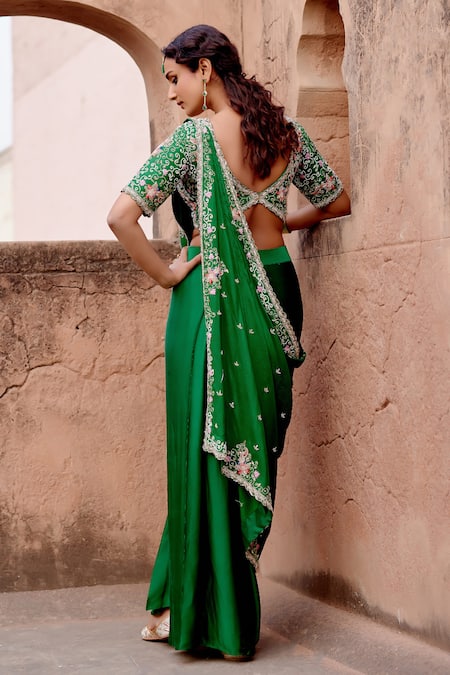 Khushboo Bagri Green Floral Zardozi Drape & Skirt Set 