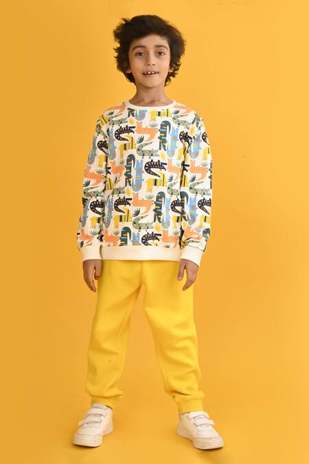 Anthrilo_White Fleece Crocodile Print Sweatshirt And Joggers Set_Online_at_Aza_Fashions