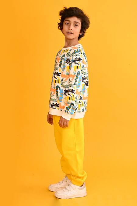Shop_Anthrilo_White Fleece Crocodile Print Sweatshirt And Joggers Set_Online_at_Aza_Fashions