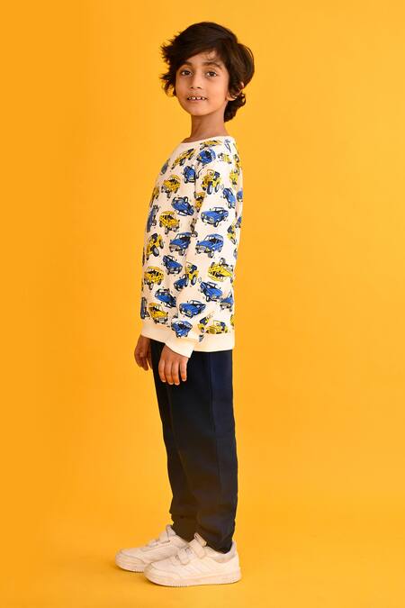 Anthrilo_White Fleece Cars Print Sweatshirt And Joggers Set _Online_at_Aza_Fashions
