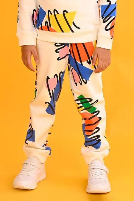 Buy_Anthrilo_Multi Color Fleece Shape Scribble Print Sweatshirt And Joggers Set _Online_at_Aza_Fashions