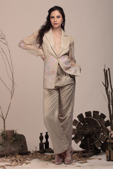 BEEJOLIYO Floral Applique Embroidered Blazer & Pant Set 