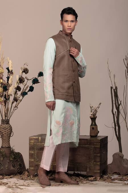 Buy Beejoliyo Green Cotton, Suede Embroidery Floral Kurta With Nehru Jacket Online at Aza Fashions Buy_Beejoliyo_Green Cotton, Suede Embroidery Floral Kurta With Nehru Jacket _Online_at_Aza_Fashions