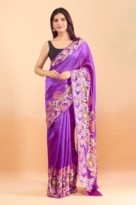 Buy_Samyukta Singhania_Purple Silk Embroidery Round Neck Floral Paisley Woven Saree With Blouse _Online_at_Aza_Fashions