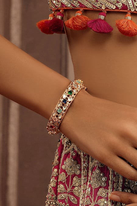 Curio Cottage Gilded Gems Floral Bangle 