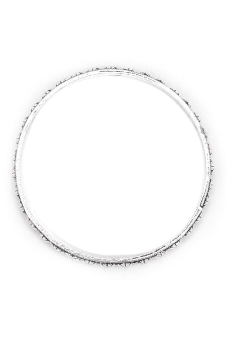 Buy_Sangeeta Boochra_Silver Plated Cut Work Floral Carved Bracelet _Online_at_Aza_Fashions