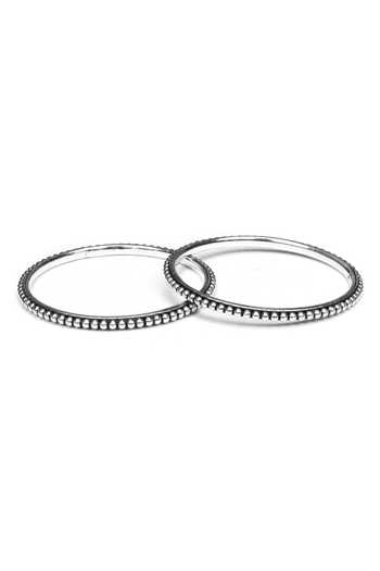 Sangeeta Boochra Zeta Beaded Textured Bangle 
