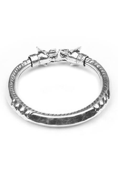 Buy_Sangeeta Boochra_Silver Plated Animal Carved Bangle _Online_at_Aza_Fashions