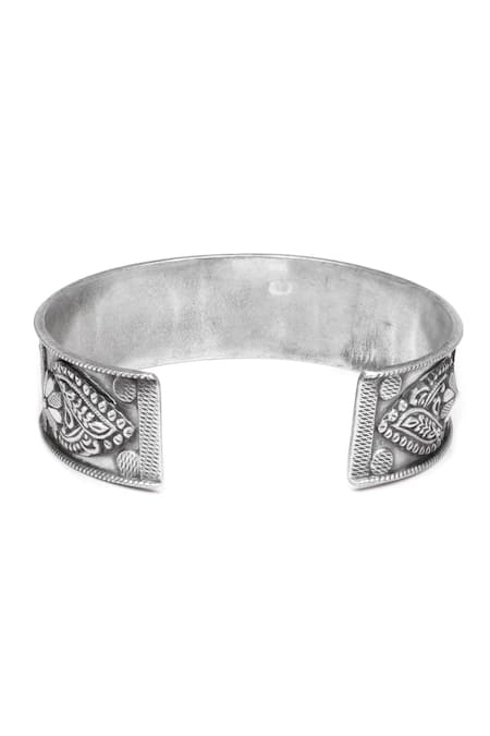 Sangeeta Boochra_Silver Plated Carved Cuff Bracelet _Online_at_Aza_Fashions