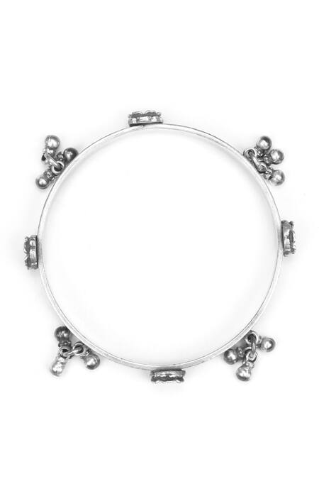 Buy_Sangeeta Boochra_Silver Plated Beads Floral Carved Bracelet _Online_at_Aza_Fashions