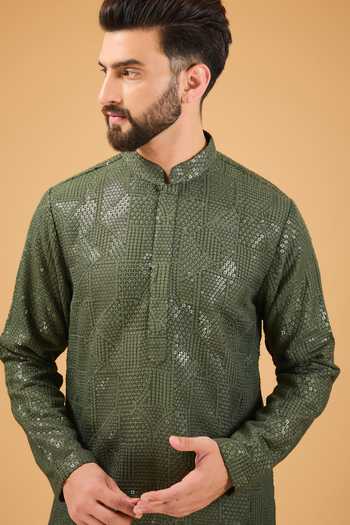 Buy_Kasbah_Green Silk Sequins Geometric Embroidered Kurta _Online_at_Aza_Fashions