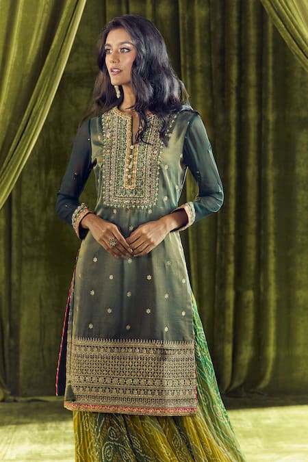 Buy_Samyukta Singhania_Green Organza, Georgette Sequins, Hand Kurta Set With Bandhani Sharara 
