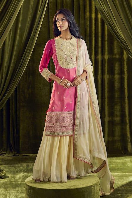 Samyukta Singhania_Pink Silk, Organza Pearls, Sequins, Zari, Embroidery Round Zardozi Kurta Set _at_Aza_Fashions