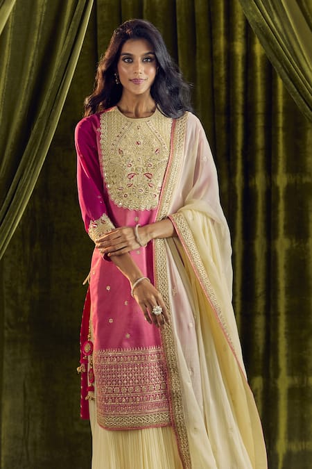 Buy_Samyukta Singhania_Pink Silk, Organza Pearls, Sequins, Zari, Embroidery Round Zardozi Kurta Set 
