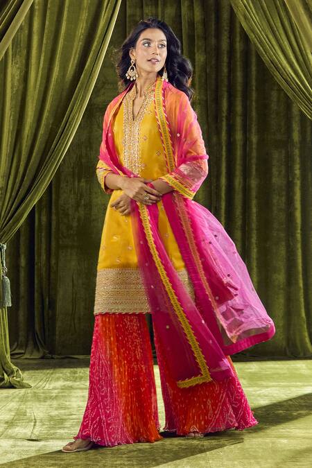Buy Samyukta Singhania Yellow Silk, Organza, Georgette Zari, Pearls Mandarin Bandhani Print Sharara Set Buy_Samyukta Singhania_Yellow Silk, Organza, Georgette Zari, Pearls Mandarin Bandhani Print Sharara Set