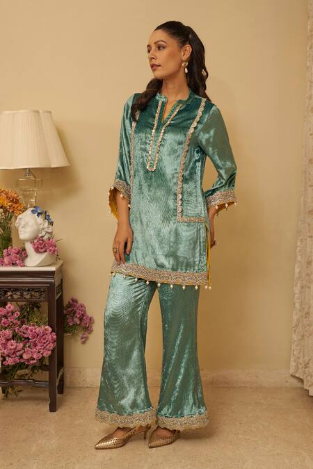 Shop_Rainas_Green Velvet Lace, Pearls Mandarin Collar Embellished Kurta Set _Online_at_Aza_Fashions