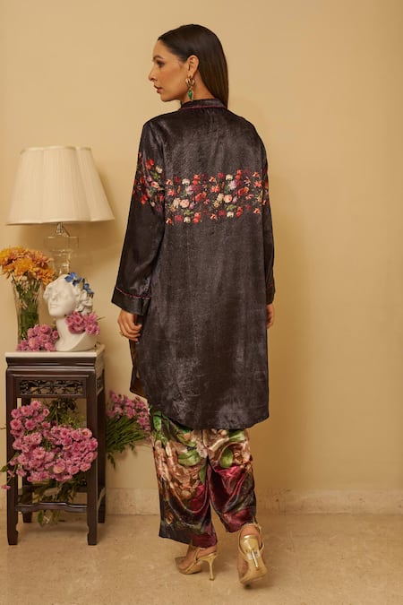 Shop Rainas Black Velvet, Georgette Tassels Mandarin Collar Floral Mist Print Kurta Set at Aza Fashions Shop_Rainas_Black Velvet, Georgette Tassels Mandarin Collar Floral Mist Print Kurta Set_at_Aza_Fashions