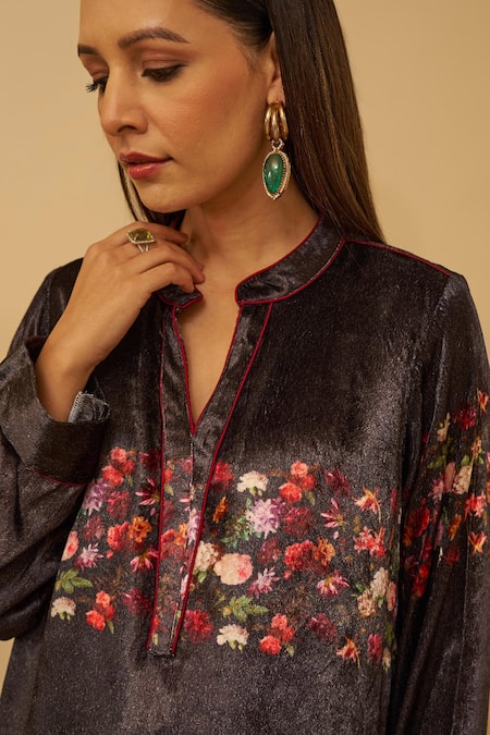 Shop Rainas Black Velvet, Georgette Tassels Mandarin Collar Floral Mist Print Kurta Set Online at Aza Fashions Shop_Rainas_Black Velvet, Georgette Tassels Mandarin Collar Floral Mist Print Kurta Set_Online_at_Aza_Fashions