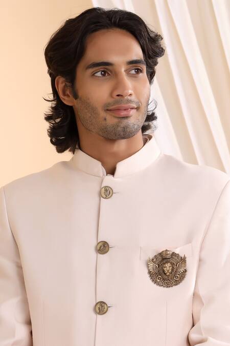 Cosa Nostraa Lion Crest Carved Gold Brooch 