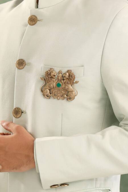 Buy_Cosa Nostraa_Gold Stones Oxidised Twin Lion Emblem Brooch _Online_at_Aza_Fashions