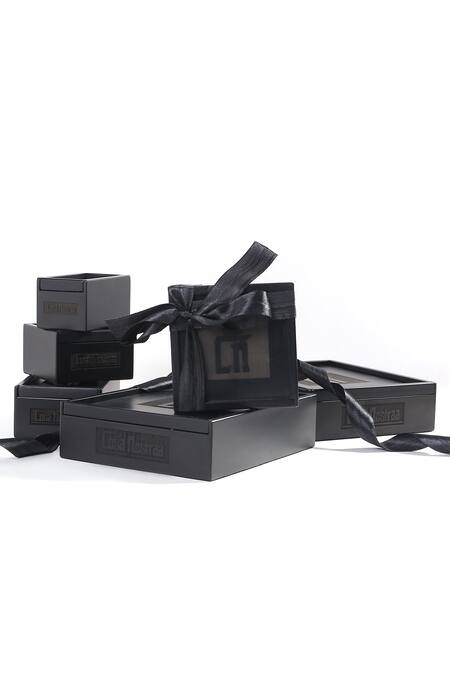 Buy Cosa Nostraa Gold Stones Oxidised Antique Nandi Brooch Buy_Cosa Nostraa_Gold Stones Oxidised Antique Nandi Brooch