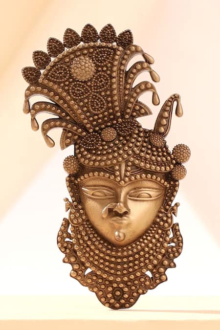 Cosa Nostraa Divine Srinathji Adornment Carved Brooch 