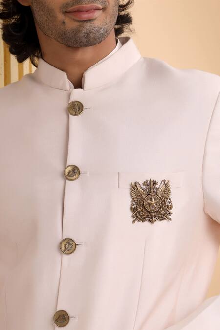 Buy_Cosa Nostraa_Gold Antique Star Motif Brooch 