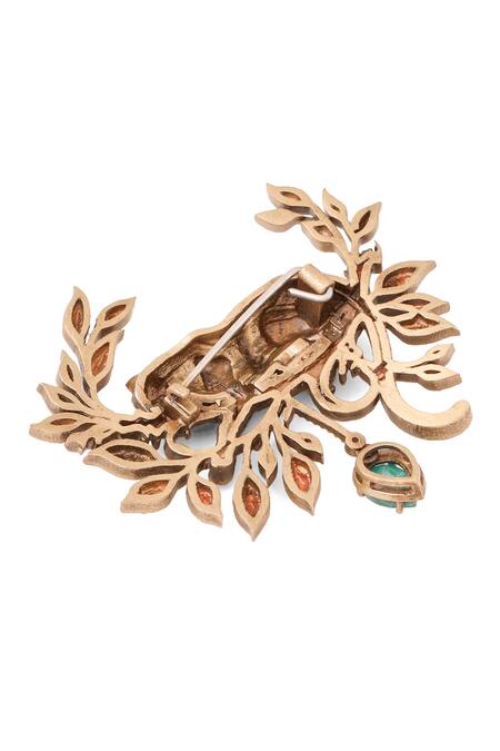 Shop Cosa Nostraa Gold Stones Antique Panther Brooch With Green Online at Aza Fashions Shop_Cosa Nostraa_Gold Stones Antique Panther Brooch With Green _Online_at_Aza_Fashions