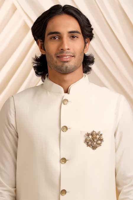 Cosa Nostraa Antique Ganesha Motif Brooch 