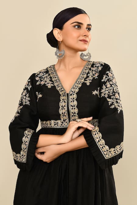 Buy_Kalighata_Black Silk Sequins, Cut Work V-neck Floral Embroidered Peplum Kurta Set 