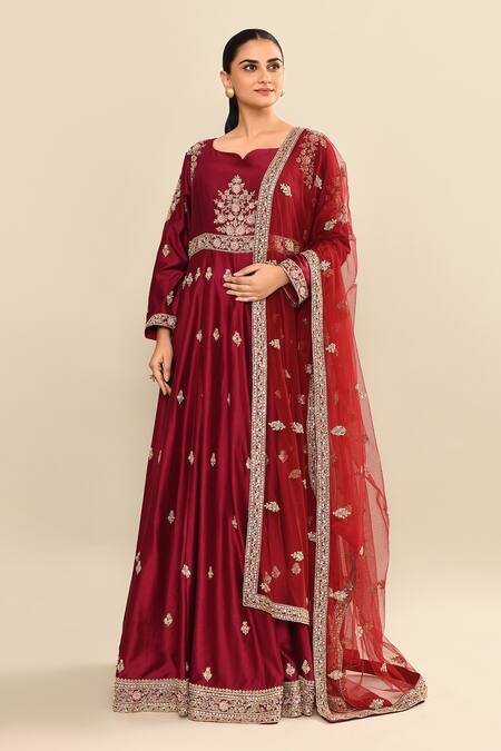 Shop_Kalighata_Maroon Chanderi Sequins, Cut Work Polo Collar Hand Embroidered Anarkali Set _Online_at_Aza_Fashions
