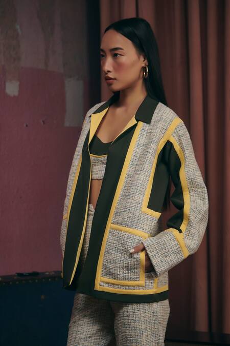 Sunandini Gray Tweed Collared Grey Color Block Jacket Online at Aza Fashions Sunandini_Gray Tweed Collared Grey Color Block Jacket _Online_at_Aza_Fashions