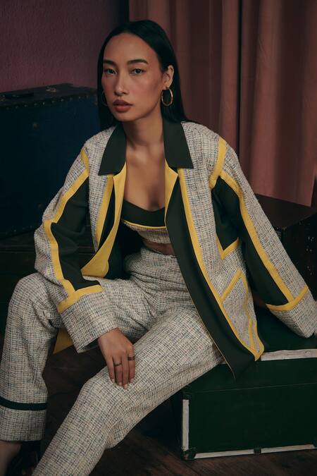 Sunandini Gray Tweed Collared Grey Color Block Jacket at Aza Fashions Sunandini_Gray Tweed Collared Grey Color Block Jacket _at_Aza_Fashions