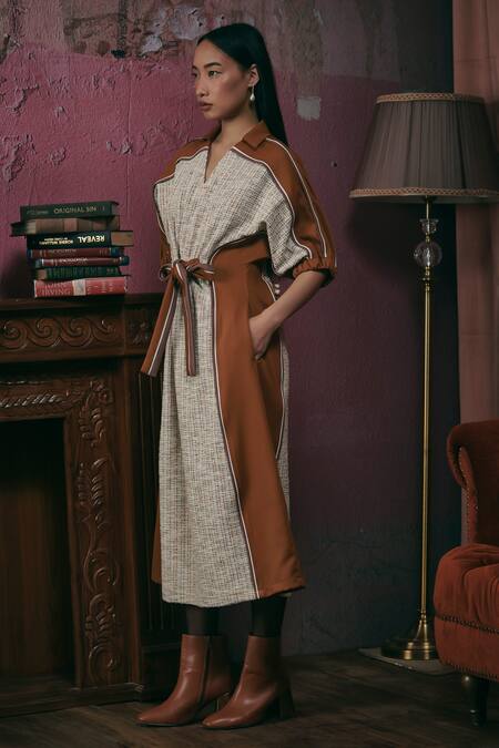 Sunandini Orange Tweed Collared Apricot Color Block Midi Dress Online at Aza Fashions Sunandini_Orange Tweed Collared Apricot Color Block Midi Dress _Online_at_Aza_Fashions