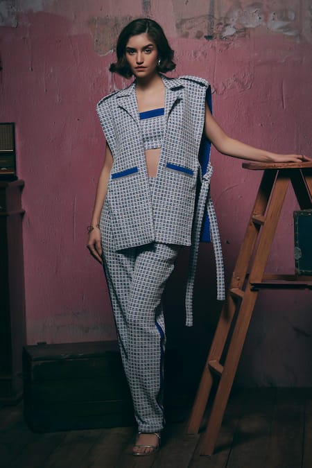 Buy Sunandini Blue Tweed Collared Woven Vest Jacket Online at Aza Fashions Buy_Sunandini_Blue Tweed Collared Woven Vest Jacket _Online_at_Aza_Fashions