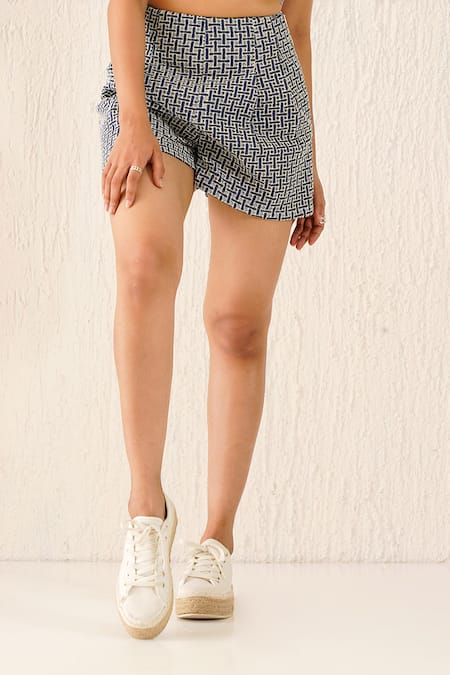 Buy_Sunandini_Blue Denim, Cotton Patchwork Sweetheart Neck Cutwork Bustier And Shorts Set _Online_at_Aza_Fashions