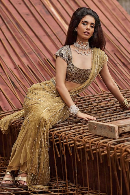Buy Garima Karwariya Designs Gold Net, Cotton Satin Crystals, Embroidery Scoop Hand Pre-draped Saree Set Online at Aza Fashions Buy_Garima Karwariya Designs_Gold Net, Cotton Satin Crystals, Embroidery Scoop Hand Pre-draped Saree Set _Online_at_Aza_Fashions