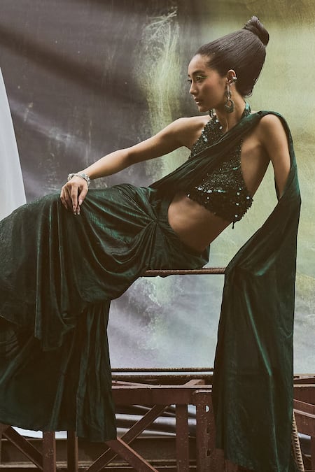 Garima Karwariya Designs_Green Net, Crepe, Satin Sequins, Embroidery High Emerald Pre-draped Saree Set _Online_at_Aza_Fashions