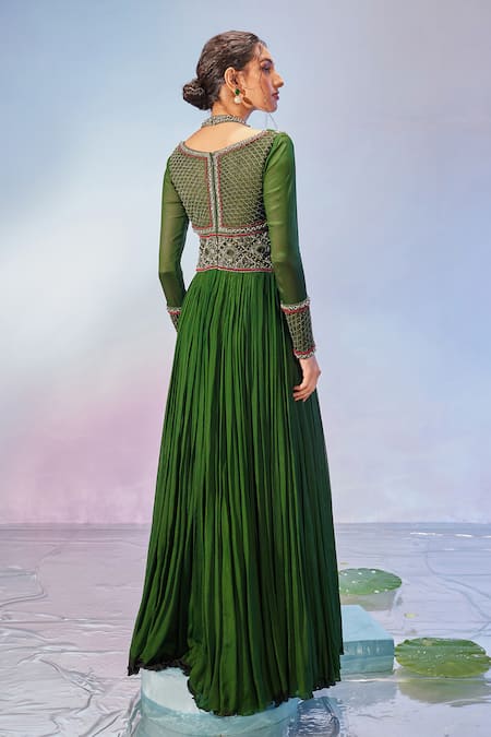 Mukta Sabharwal_Green Georgette Beads, Embroidery Plunge Neck Floral Hand Anarkali Gown _at_Aza_Fashions