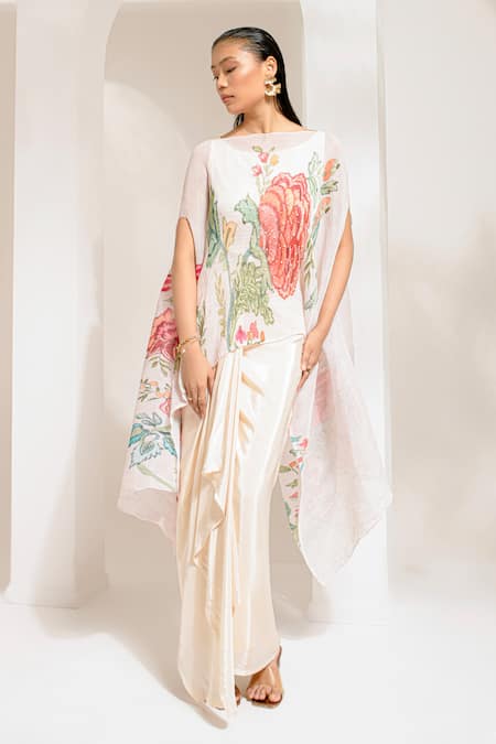 Buy Preeti Mehta Ivory Lurex, Viscose Pearls, Embroidery Round Floral Embellished Kaftan Set Buy_Preeti Mehta_Ivory Lurex, Viscose Pearls, Embroidery Round Floral Embellished Kaftan Set